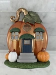 Bath & Body Works Pumpkin House Cottage Wallflower Plug Halloween Nightlight New. Fixed Price $29.99.