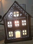 Red Shed Gingerbread House Glow-up Wax Warmer Rustic Brown/ W/ Pomegranate Melt. Fixed Price $17.95.