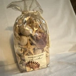 Yankee Candle Sun & Sand Fragranced Potpourri Solid 1.70 Dry Qt Deodorizer. Fixed Price $14.88.