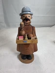 Veb Erzgebirgische Volkskunst Seiffen Wooden Incense Smoker Toy Seller Vendor. Fixed Price $49.99.