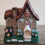 2025 Bath & Body Works Cottage Bunny Projector Wallflower Easter Nwt. Fixed Price $39.99.