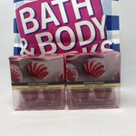 Strawberry Pound Cake Bath And Body Works Wallflower Refill. Lot Of 4. Fixed Price $21.00.