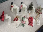 Bath & Body Works Wallflowers Diffuser Plug-in Christmas Pick New. Fixed Price $10.50.