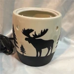 Scentsy Ceramic Electric Oil/wax Warmer Moose Lodge Wildlife 19875 Plug-in. Fixed Price $17.00.