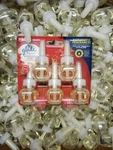 100 Glade Plugins Red Honeysuckle Nectar Scented Oil Refills No Outer Pack. Fixed Price $399.99.