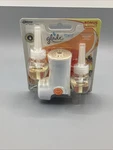 Glade Plugins Hawaiian Breeze 2 Scented Oil Refills & Warmer 1.34 Oz-new!!!. Fixed Price $11.99.