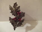 New Bath & Body Works Holly Sprig Leaf Wallflower Fragrance Plug In Unit Holder. Fixed Price $17.99.