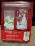 2010 Yankee Candle "sparkling Snow" Fragranced Reed Decor Set. Fixed Price $30.00.