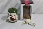 Better Homes & Garden Small Wall Wax Warmer, Cardnial Holly, Christmas. Fixed Price $14.00.
