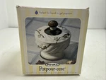Vintage Rival Potpourri-eeze Electric Simmering Diffuser. Fixed Price $34.99.