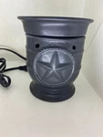 New In Box Electrical Wax Warmer Rustic Cheerful Giver. Fixed Price $20.00.