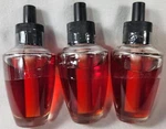 White Barn By Bath & Body Works Wallflowers Refills: Strawberry Pound Cake X3. Fixed Price $21.97.