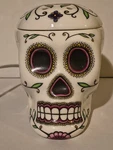 Retired Scentsy Sugar Skull Full Size Warmer Dia De Los Muertos Calavera. Fixed Price $32.50.