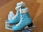 Yankee Candle Figure Ice Skates Skating Gift Scentplug Diffuser & Refill New. Fixed Price $9.00.