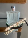 Nest New York Amalfi Lemon & Mint Reed Diffuser 5.9 Oz / 175ML. Fixed Price $54.99.