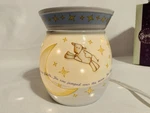 New Scentsy Over The Moon Mid-size Wax Warmer Discontinued Baby Nursery Rhyme. Fixed Price $25.95.