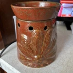 Scentsy Wax Warmer Rust Sunflower #19237 Boho Chic Full Size - Retired. Fixed Price $14.99.
