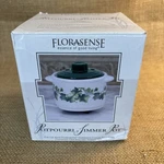 Vintage Florasense Electric Potpourri Simmer Crock Warmer W/lid Ivy Nip. Fixed Price $29.99.