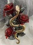 Bath & Body Works Gold Silver Snake Roses Wallflower Plug In For Bulbs #1035A. Fixed Price $19.18.