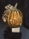 Bath & Body Works Orange Pumpkin W/ Bronze Leaves Wallflower Nightlight Plug. Fixed Price $14.99.