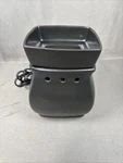 Scentsy Wax Warmer Square Classic Curve Black Satin Rounded 19744 Works. Fixed Price $14.99.