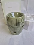 New Box Scentsy Plug-in Warmer "weave Green" Bamboo Basket. Fixed Price $24.97.