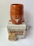 Scentsy University Of Texas Longhorns Campus Collection Wax Warmer Full Size Euc. Fixed Price $49.99.