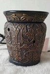Scentsy Bronze Vine Warmer Retired Traditional Metallic Scroll Work 26971. Fixed Price $18.50.
