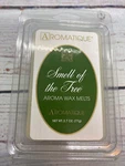 New! Aromatique Pine Smell Of The Tree Wax Melts = 8CUBES. Fixed Price $10.00.