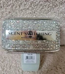 Bath & Body Works Scent Switching Wallflower Duo Plug Pearls Gems Light New. Fixed Price $39.99.