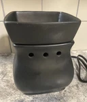 Scentsy Wax Warmer Classic Satin Black 19744 Square Curve Large Electric. Fixed Price $17.50.