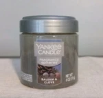Yankee Candle Fragrance Spheres Odor Neutralizing Beads Balsam & Clove New. Fixed Price $13.00.