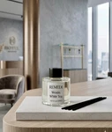 Westin Hotel White Tea Scent Reed Diffuser Set. Fixed Price $17.00.
