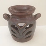 Hosley Elegant Expressions Ceramic Tea Light Candle Oil Warmer 4.25" Tall. Fixed Price $19.95.