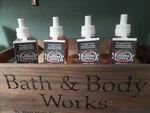 Four Bulbs Bath & Body Works Wallflowers Sweet Cinnamon Pumpkin Refill New. Fixed Price $19.95.