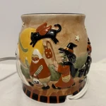Yankee Candle 2005 Halloween Kids Ceramic Electric Wax Warmer *missing Bowl. Fixed Price $80.00.