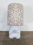 Bath & Body Works Ceramic Beige Snowflake Wallflower Diffuser Only. Fixed Price $17.99.