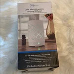 Mainstays Cool Mist Ultrasonic Fragrance Aroma Diffuser - White. Fixed Price $24.00.