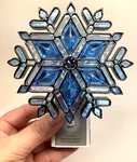 Bath & Body Works Iridescent Blue Stained Glass Snowflake Plug Wallflowers Nwt. Fixed Price $24.99.