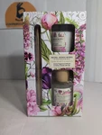Michel Design Works Garden In Bloom Scented Votive Candle & Diffuser Gift Set. Fixed Price $20.99.