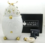 Berger Editions D'art - Cats By Joseph Hignou Limoges Porcelain. Fixed Price $1120.00.