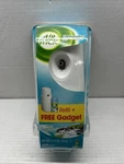 Air Wick Freshmalic Ultra Refill + Free Gadget "fresh Waters" New In Package. Fixed Price $14.99.