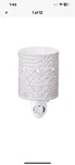 Scentsy Mini Plug-in Paloma Nightlight Wax Warmer 66343 Come With Bar. Fixed Price $20.00.