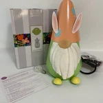Scentsy Gnome For Easter Wax Warmer March Wotm New In Box Retired Collector. Fixed Price $24.99.
