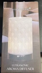 Earnest Living 100ML White Ceramic Essential Oil Diffuser Night Lights Auto-off. Fixed Price $34.00.