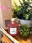 Vila Hermanos Hyacinth & Strawberry Reed Diffuser 3.3 Fl Oz Luxury Fragrance. Fixed Price $28.99.