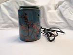 Scentsy Premium Tart Scented Warmer Cherry Tree Blue Red Euc Blossom Asian. Fixed Price $29.99.