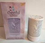 Cheerful Ultrasonic Aroma Diffuser Lights Up In 7 Colors 2 Mist Modes New. Fixed Price $15.00.