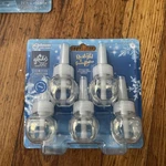 Glade Starlight & Snowflakes Plugins Refills Limited Edition 5 Pack New. Fixed Price $26.00.