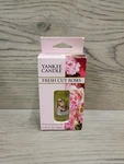 Yankee Candle Home Fragrance Oil 0.33 Fl Oz 10ML Fresh Cut Roses New In Box. Fixed Price $13.99.